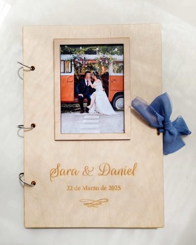 Álbum o Libro de Firmas en Madera con Foto