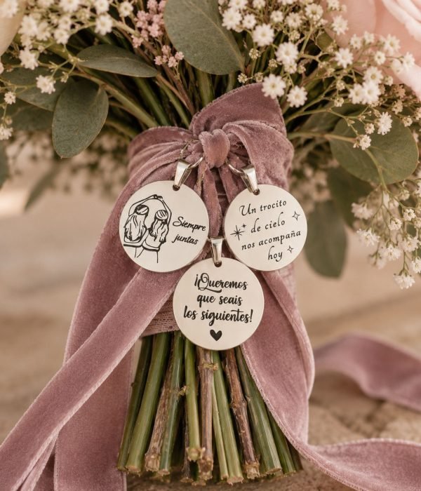 Medalla para ramo de novia en acero inoxidable plata